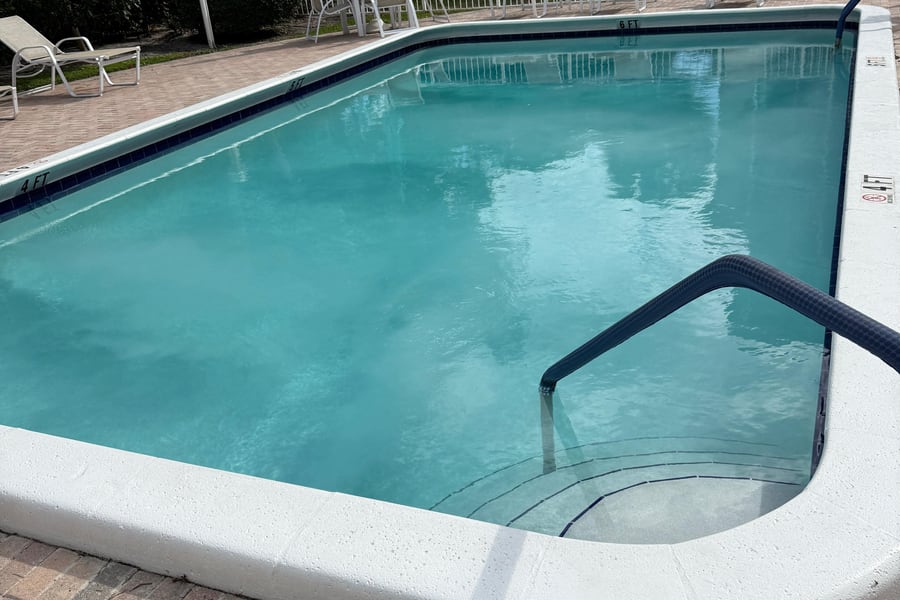 What a Real Weekly Pool Service Visit Should Include