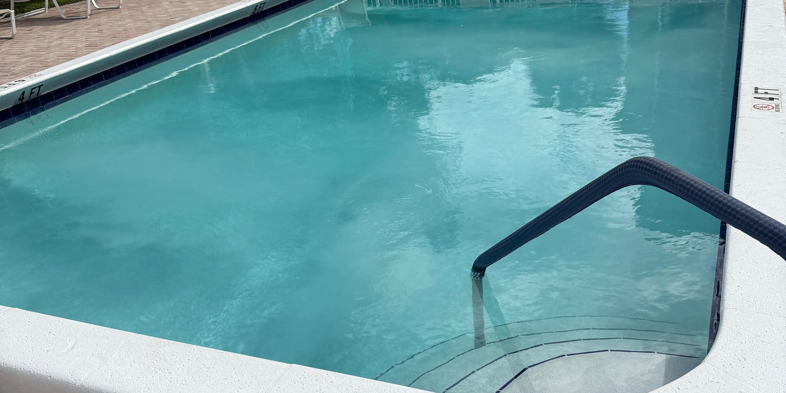 What a Real Weekly Pool Service Visit Should Include